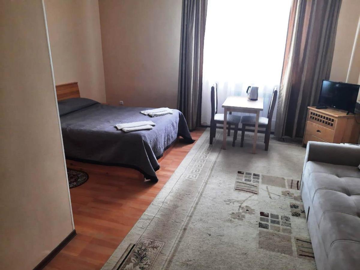 בורובויה Hotel Nurlytau מראה חיצוני תמונה